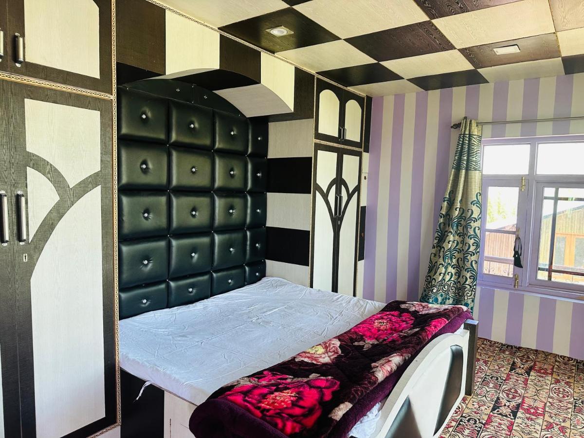 Sheen Homestay غولمارغ المظهر الخارجي الصورة